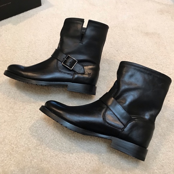 *8.5 left* NIB Frye Natalie Engineer Short Boots - Picture 3 of 8